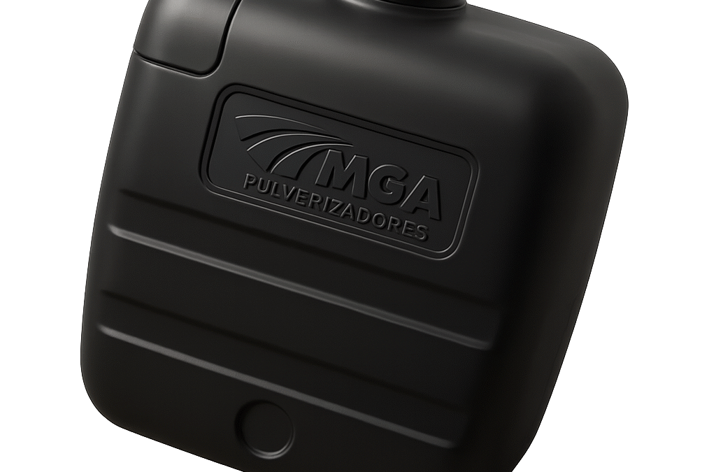 Tanque de 600 L com água limpa de 10L
